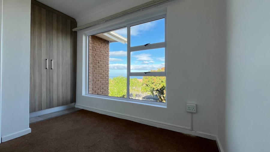 4 Bedroom Property for Sale in Dana Bay Western Cape